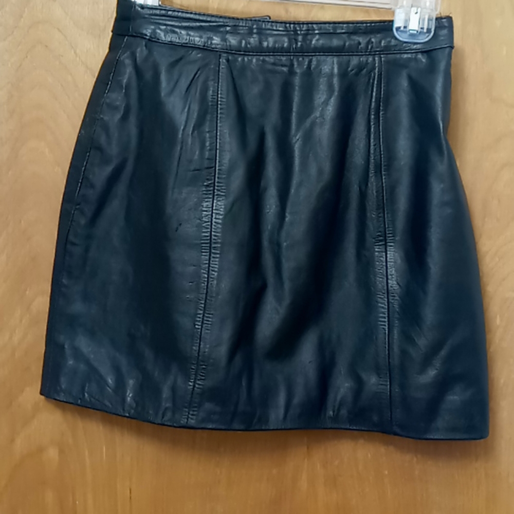 Leather skirt